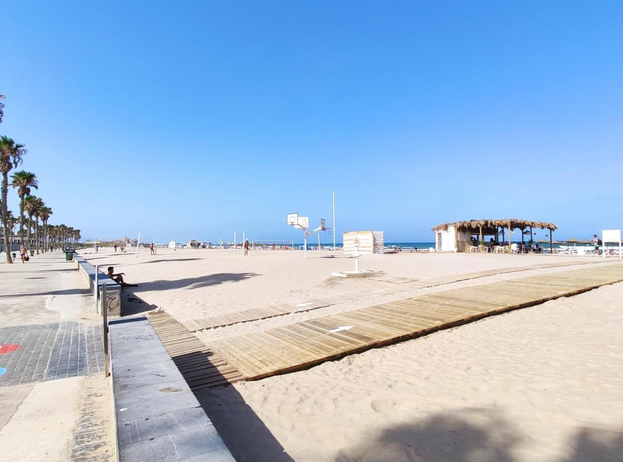 Apartamento Playa Valencia Buitenkant foto